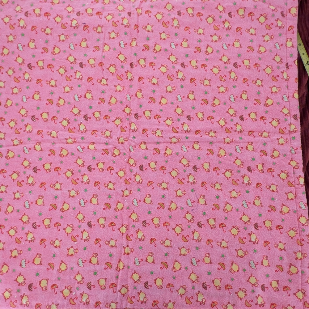 Adorable handmade quilt - Picture 6 of 7